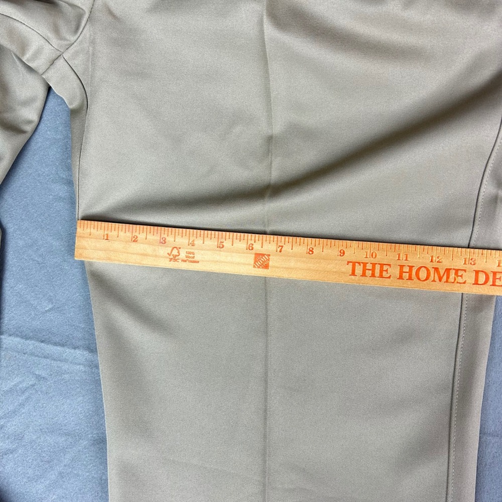 Oak Hill Dress Pants Mens 44x30(44x27) Khaki Tan Pleated Front Polyester Slacks - Picture 6 of 10